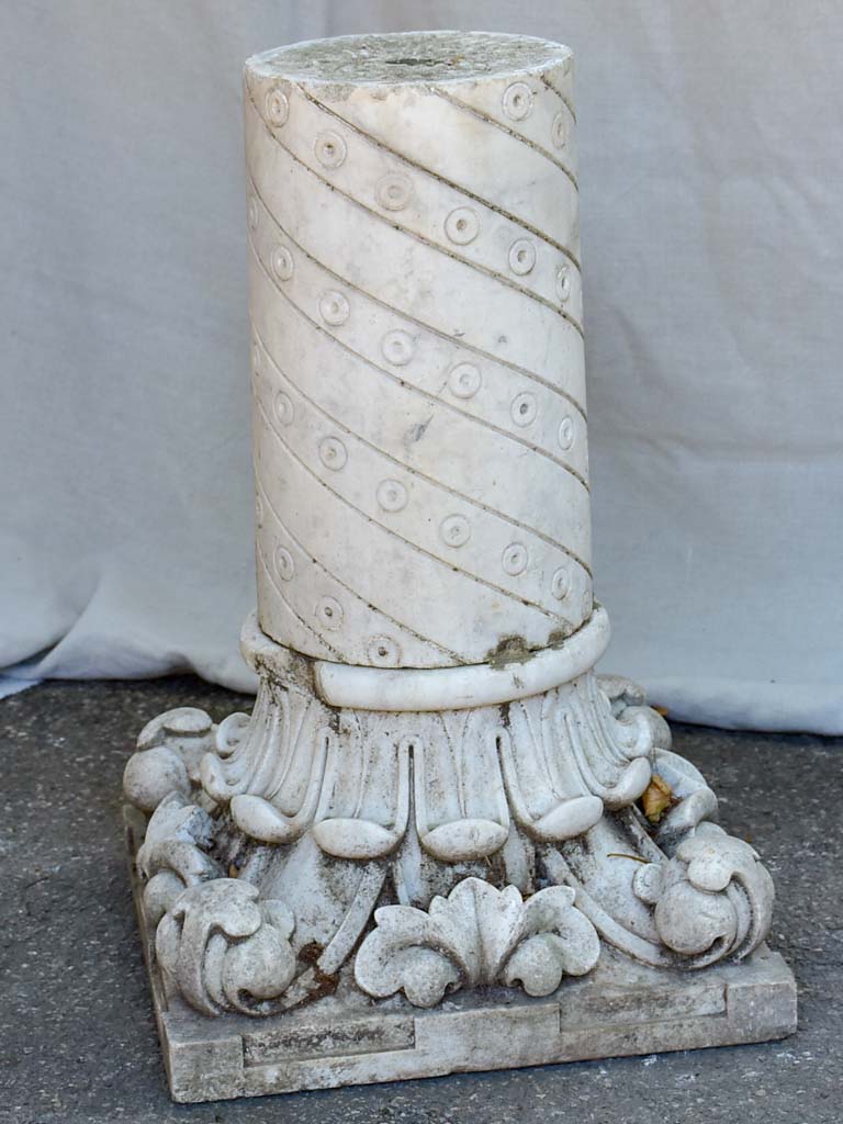 19th Century Carrara marble Corinthian column