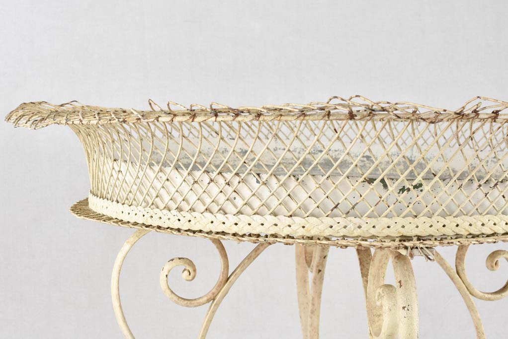 Plant stand/Jardiniere, 19th-century, 30" x 33"