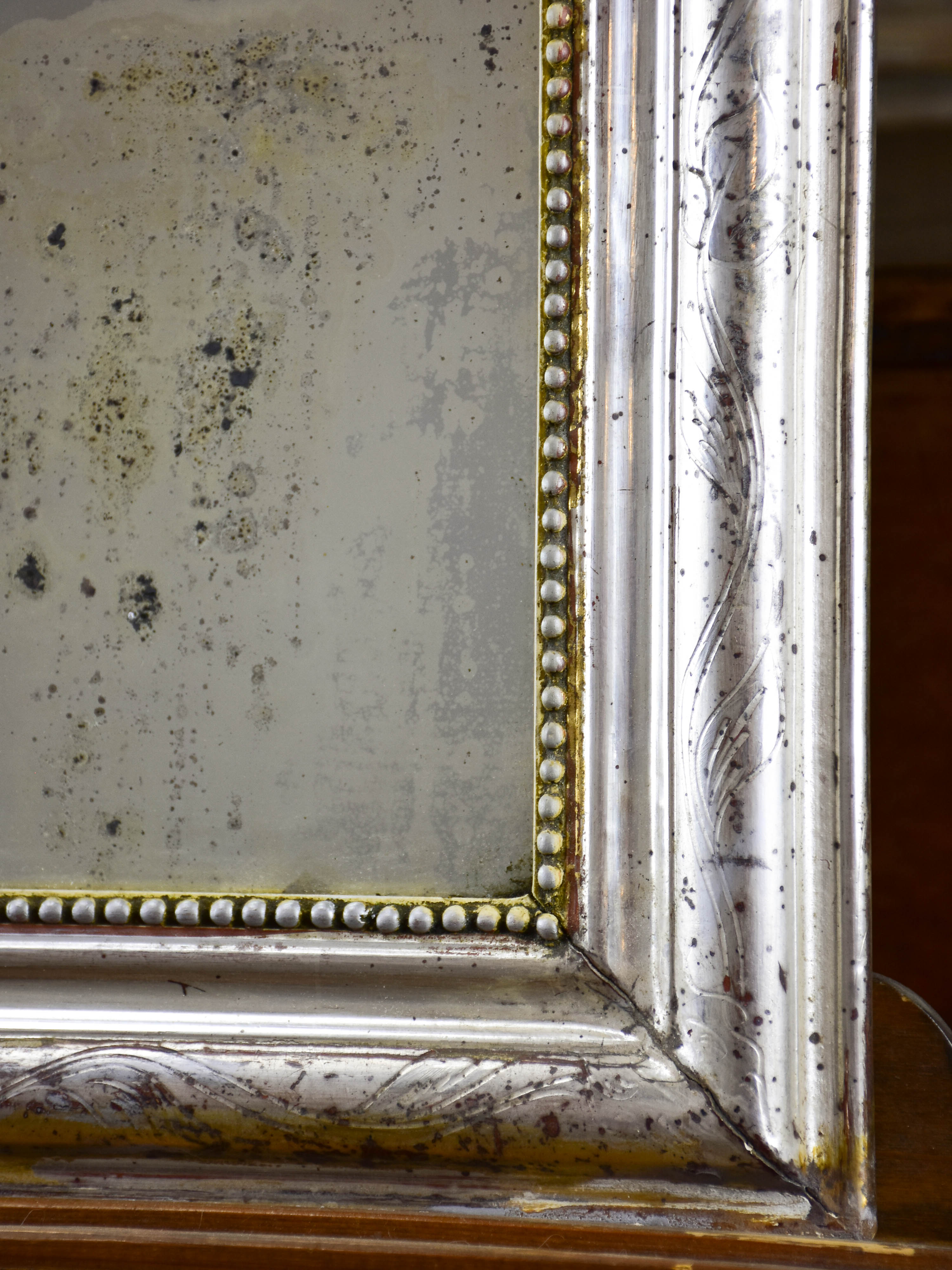 Medium Louis Philippe mirror with silver frame