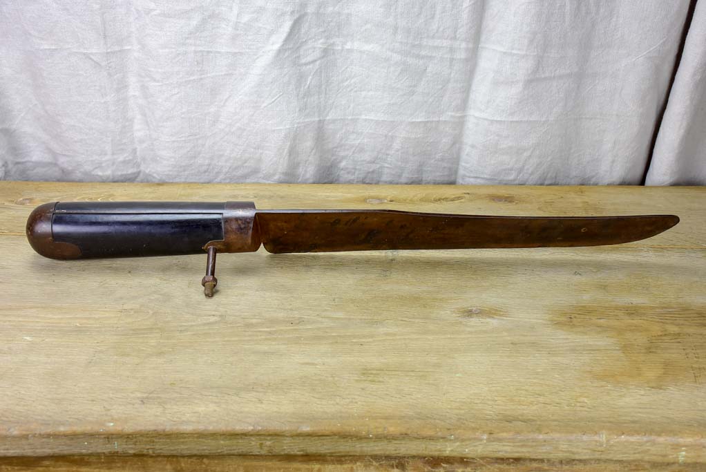 Huge 19th Century cutler's sign branded 'L'Indemanchable' 36½"