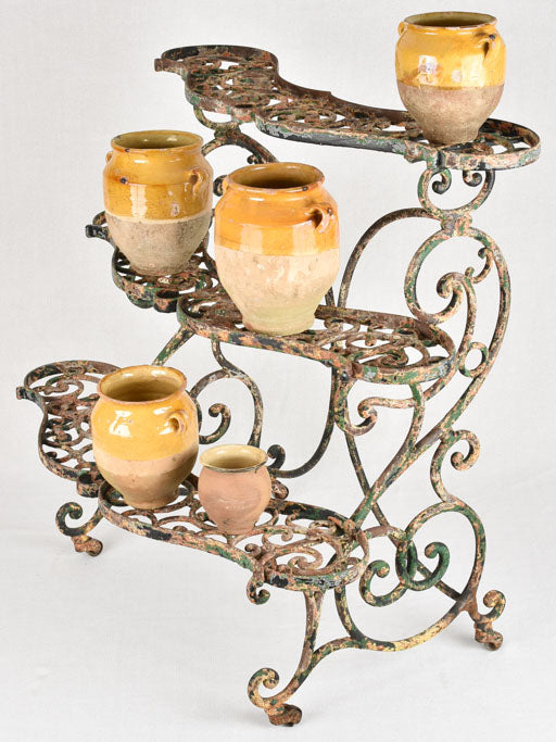 Rare 3 tier plant stand 19th-century 33½" wide