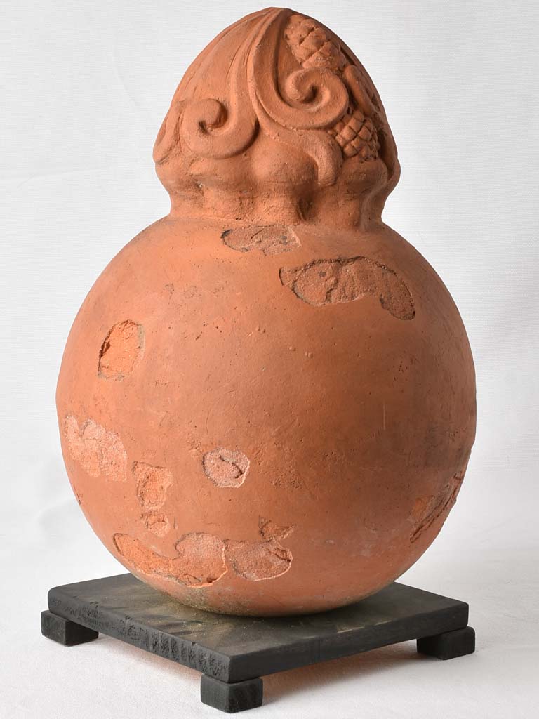 Pair of round finials with embellishments - terracotta 11¾"