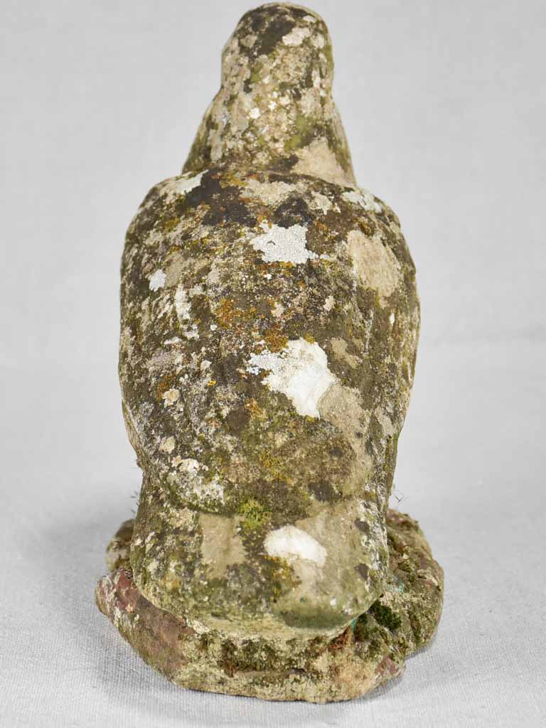 Vintage garden sculpture of a turtledove 9"