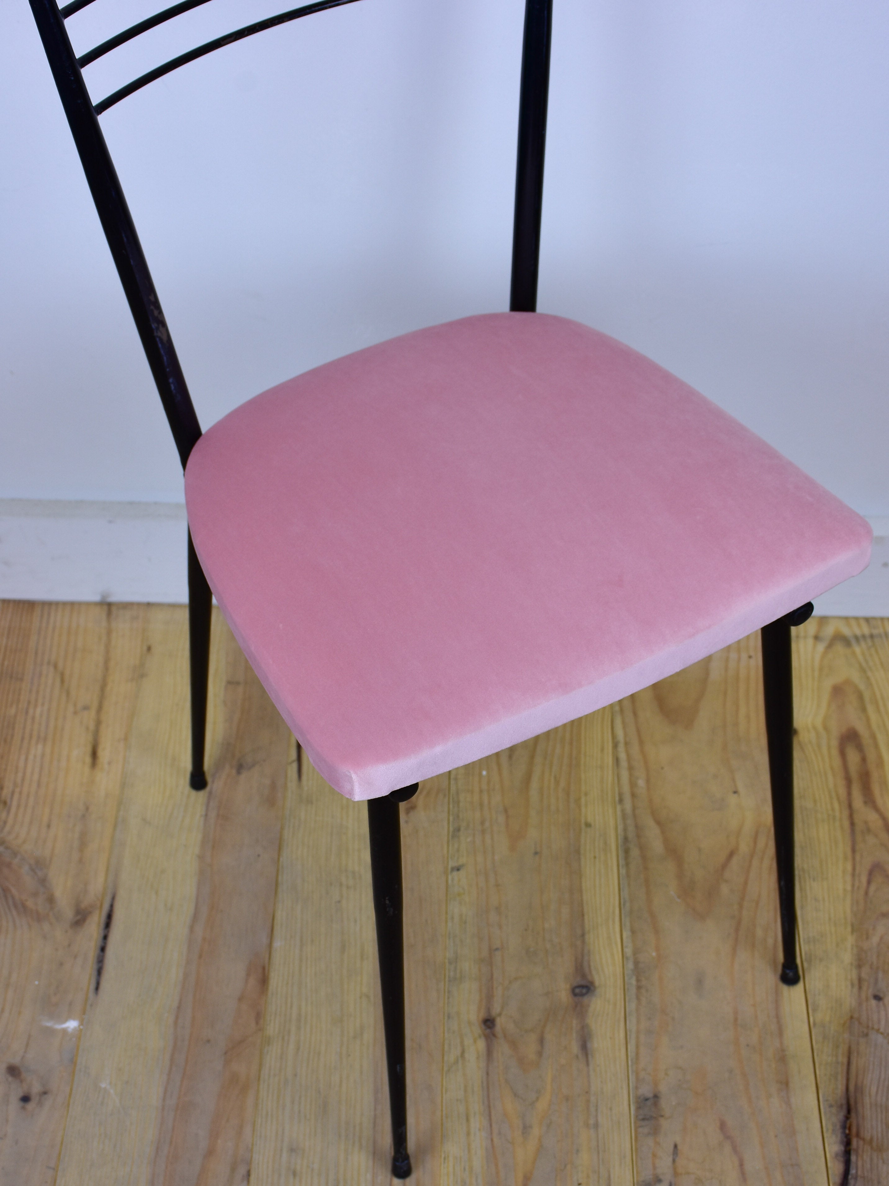 Six mid-century modern Colette Gueden dining chairs