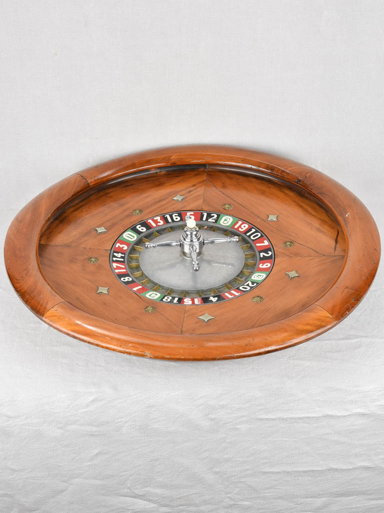 Antique mahogany 24 pocket roulette wheel casino size 33½"