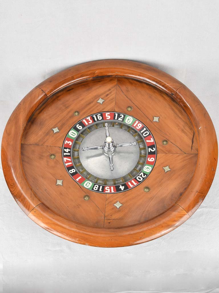 Antique mahogany 24 pocket roulette wheel casino size 33½"