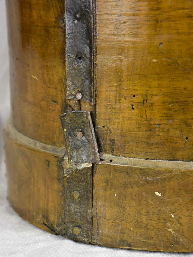 Late 19th Century grain measuring bucket - wooden
