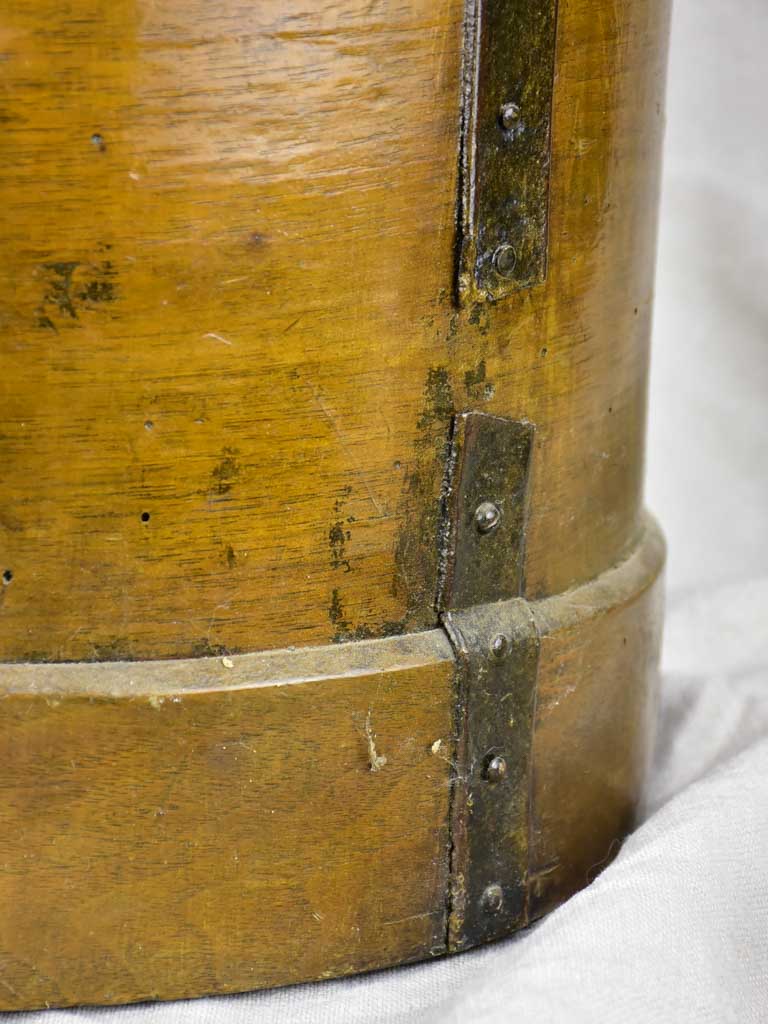 Late 19th Century grain measuring bucket - wooden