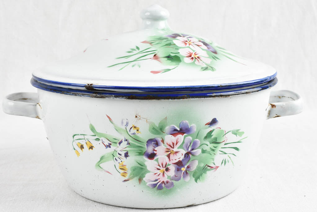 Collection of enamelware - 5 pieces - coffee pots / tureen / candlestick