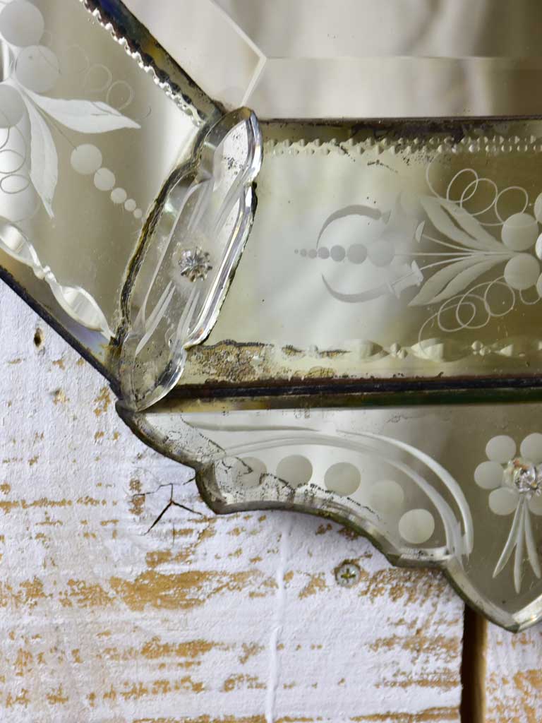 Early 20th Century Venetian mirror with crest 21¼" x 37½"