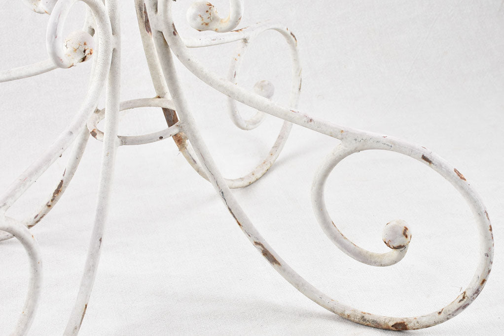 Oval marble garden table with wrought iron base 19¼" x 27½"