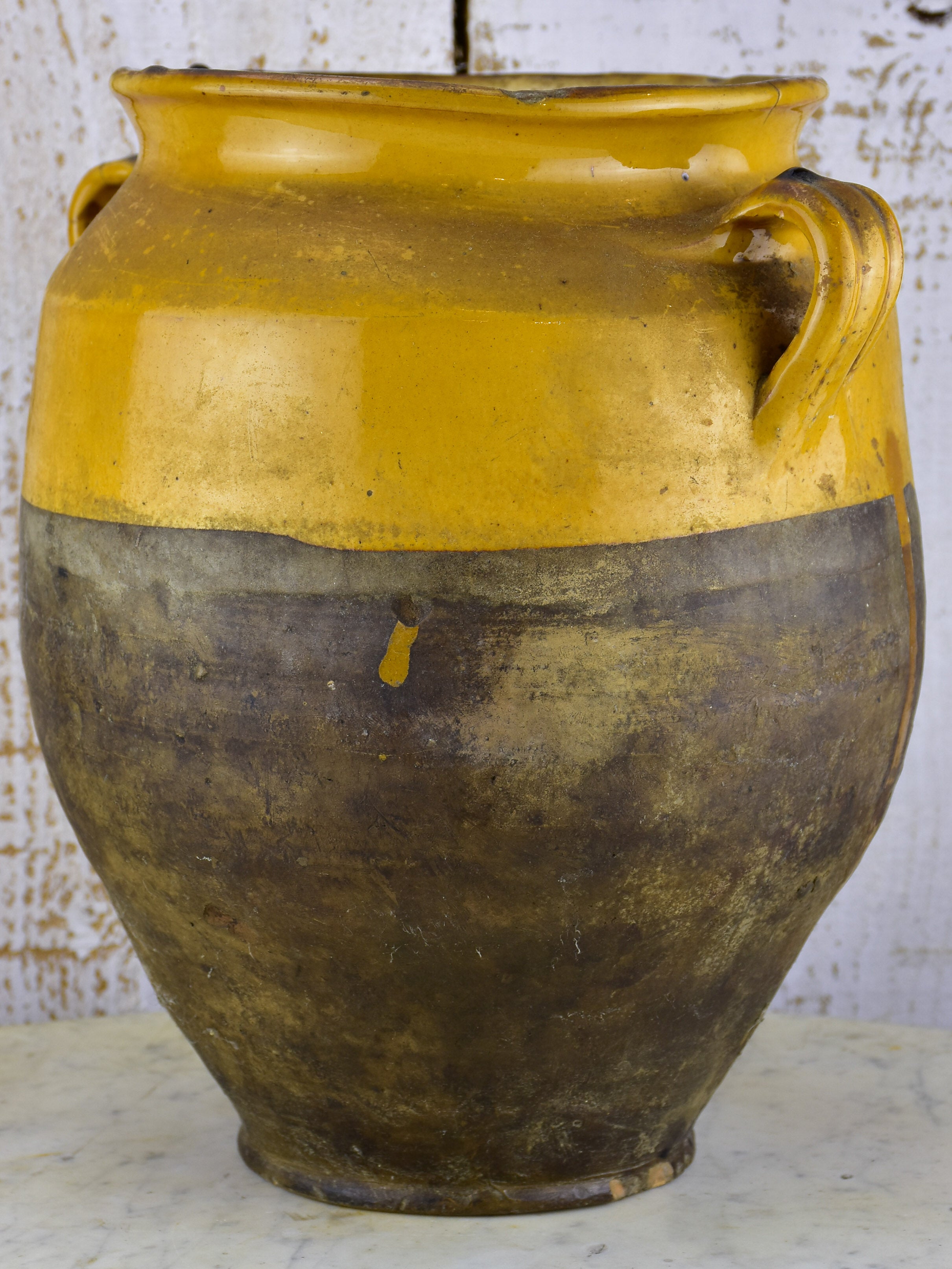 Large French confit pot with yellow glaze 19th century