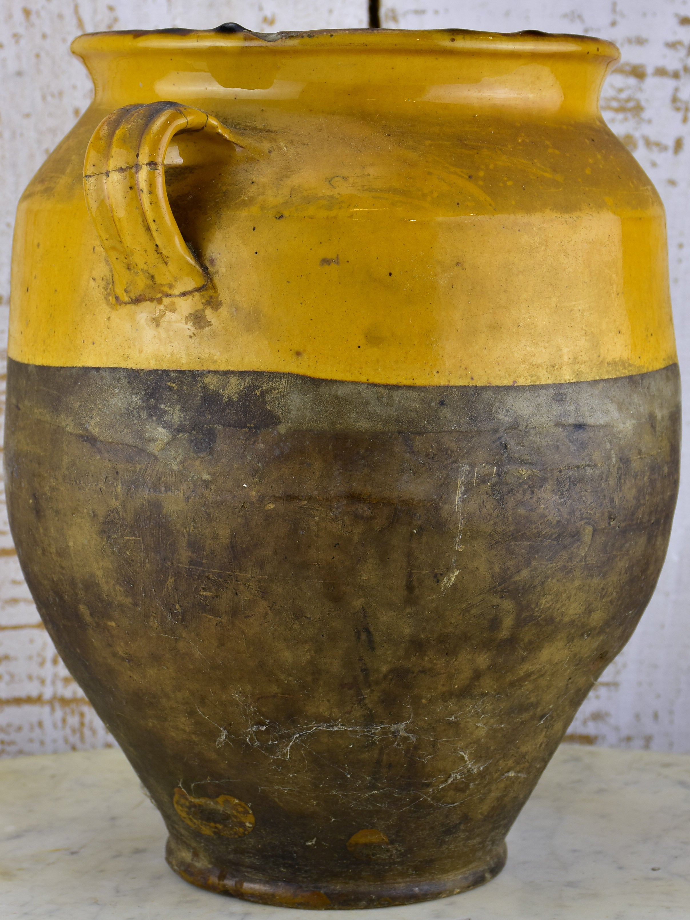 Large French confit pot with yellow glaze 19th century