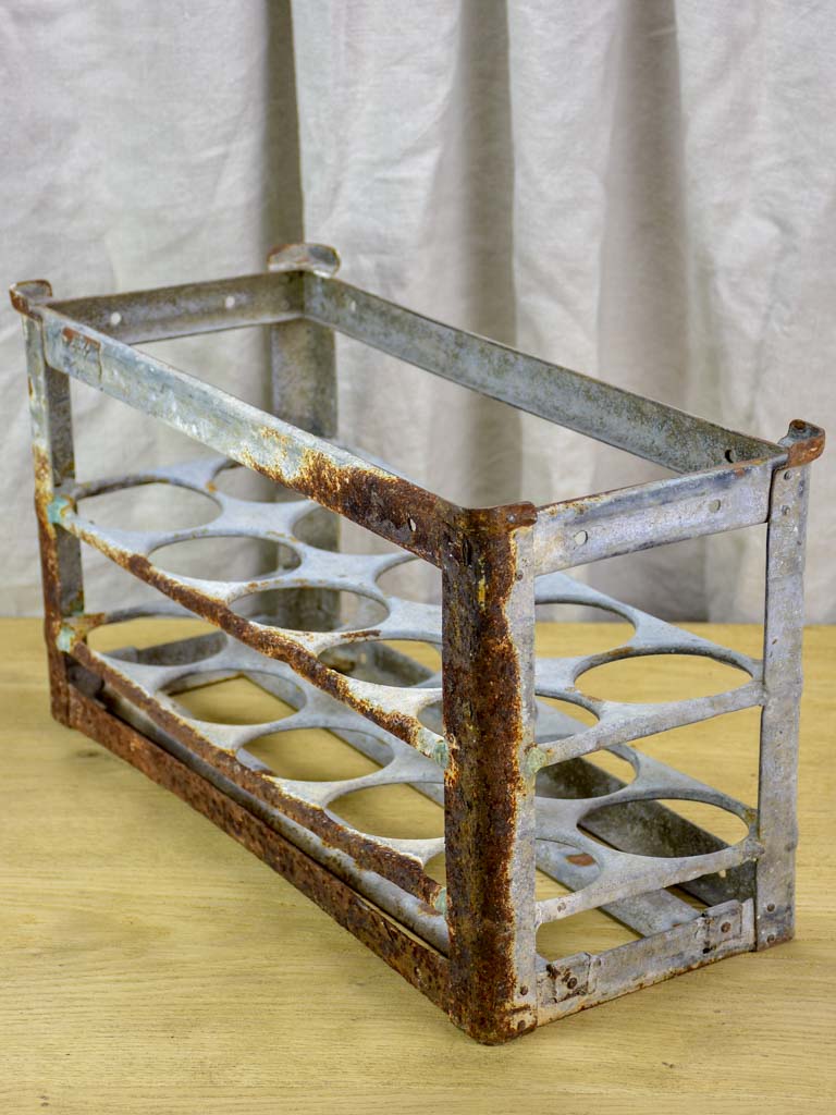 Rustic French bottle carrier - 10 bottles