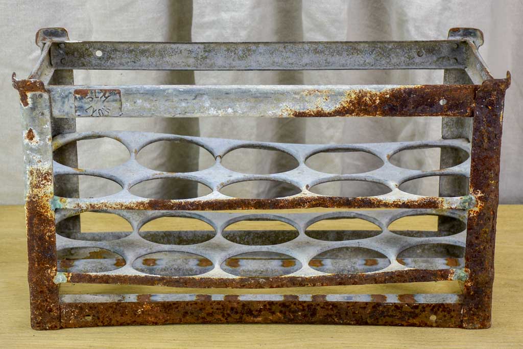 Rustic French bottle carrier - 10 bottles