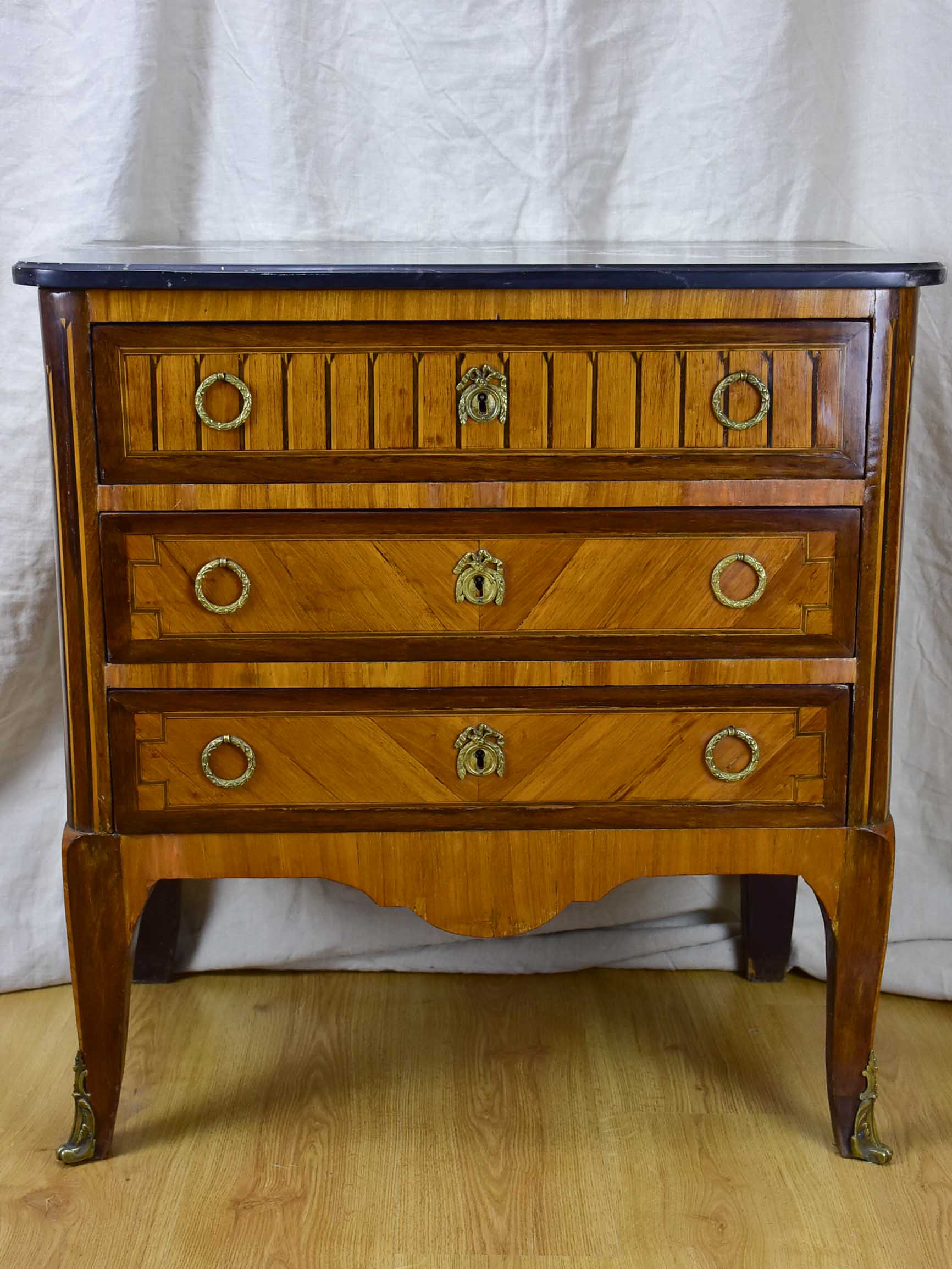 Late 19th Century French dresser - marquetry