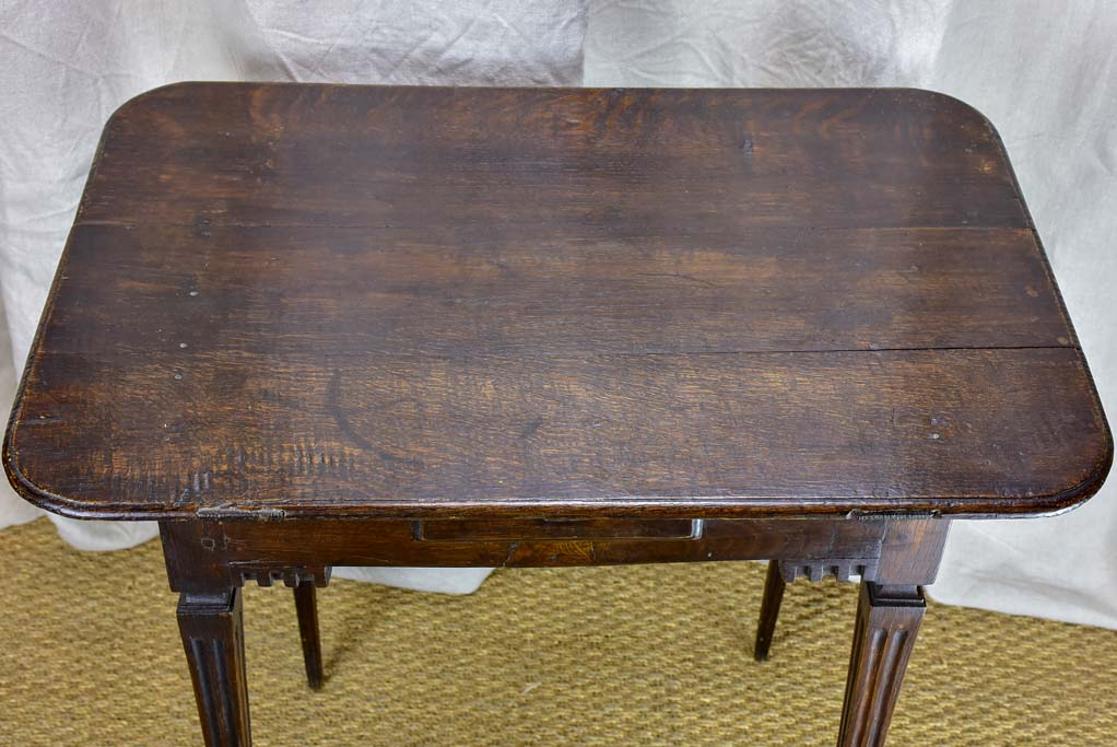 Petite 18th Century French side table