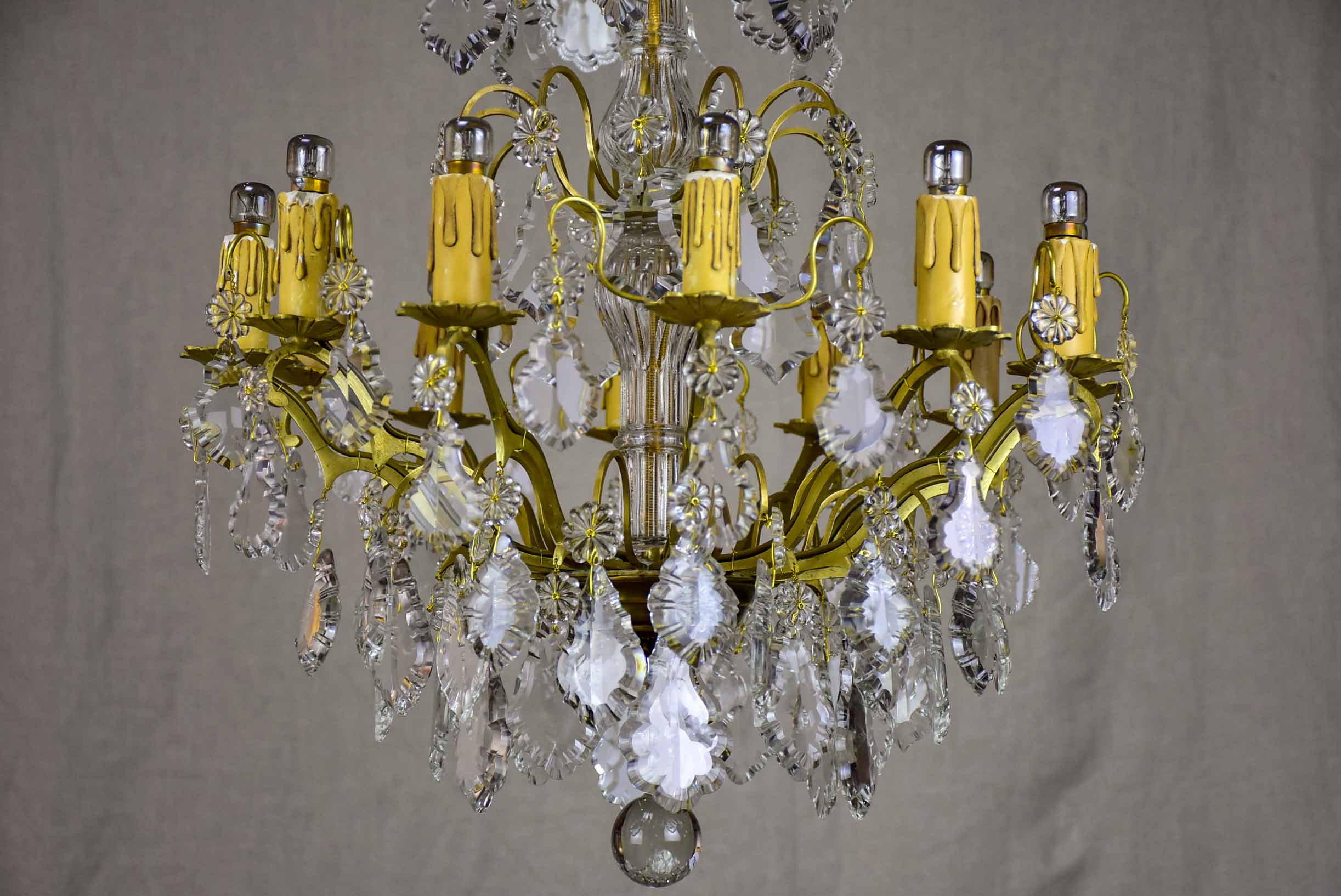 Antique French crystal chandelier - 12 lights
