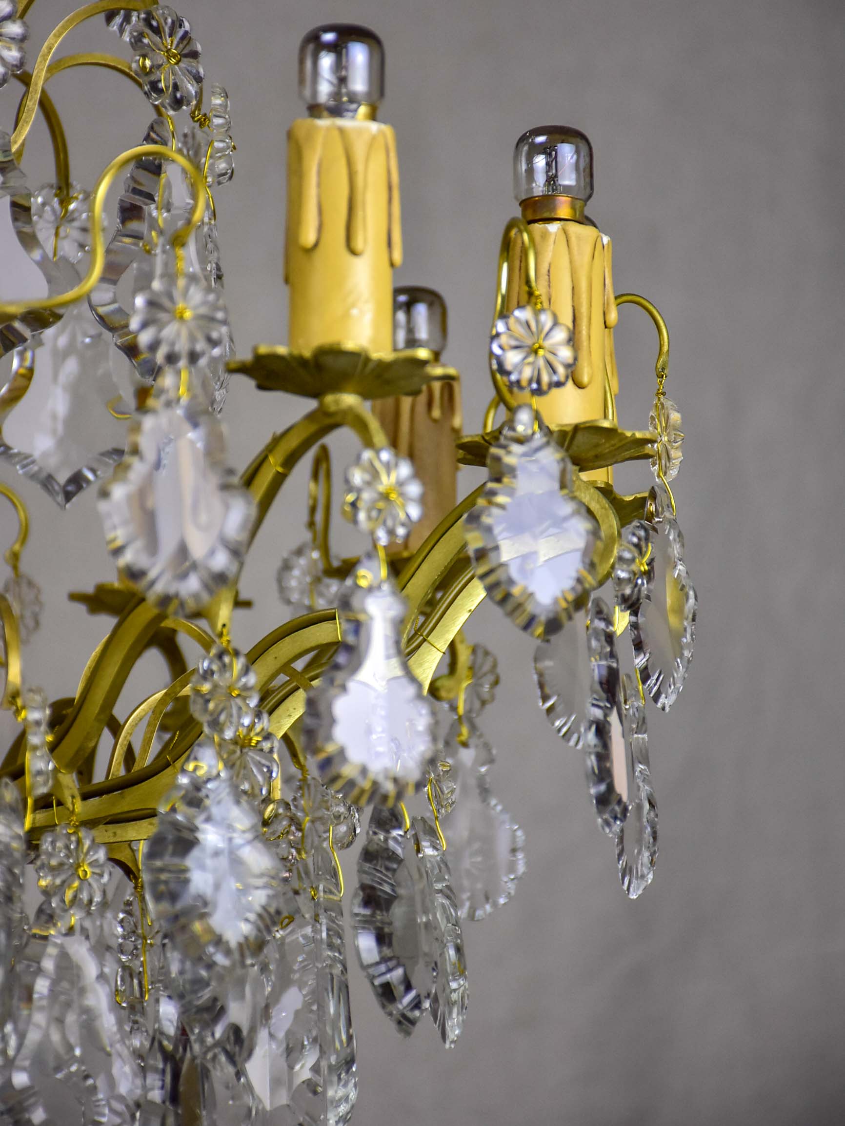 Antique French crystal chandelier - 12 lights