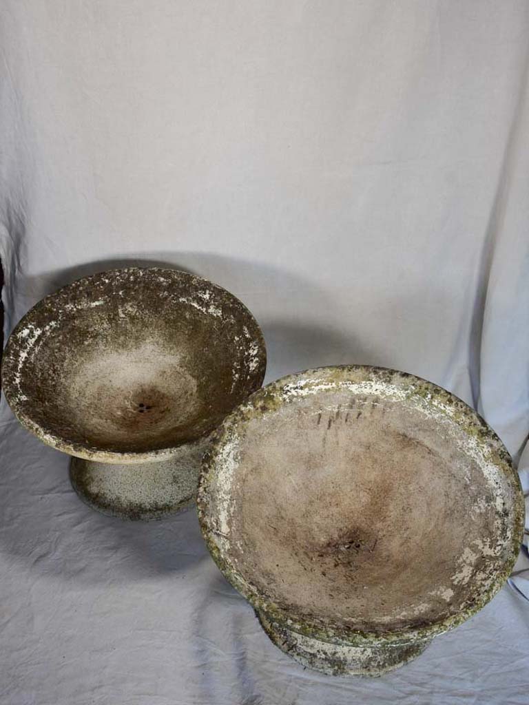 Pair of Willy Guhl tilted diabolo planters 24¾"