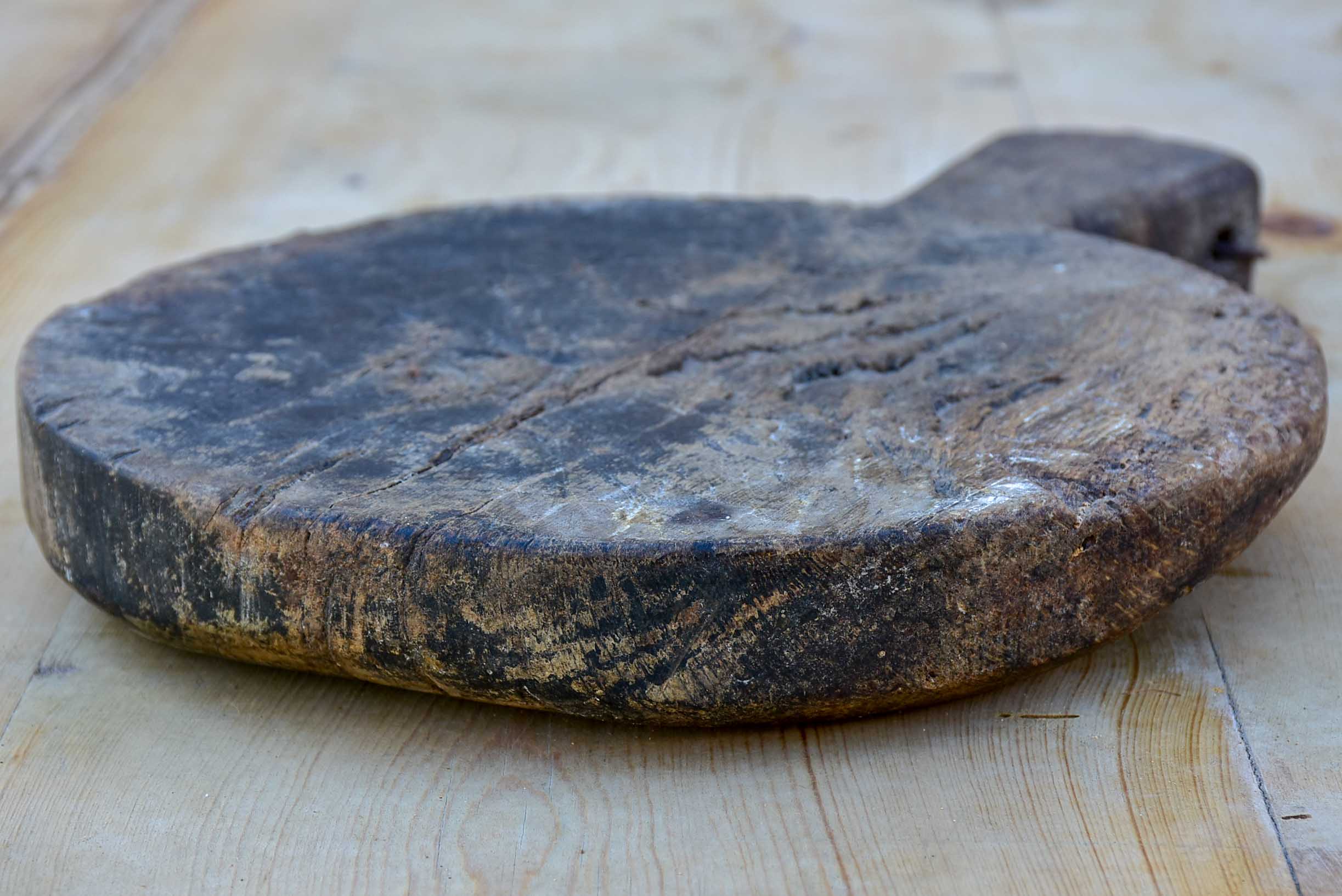 Round antique French cutting board