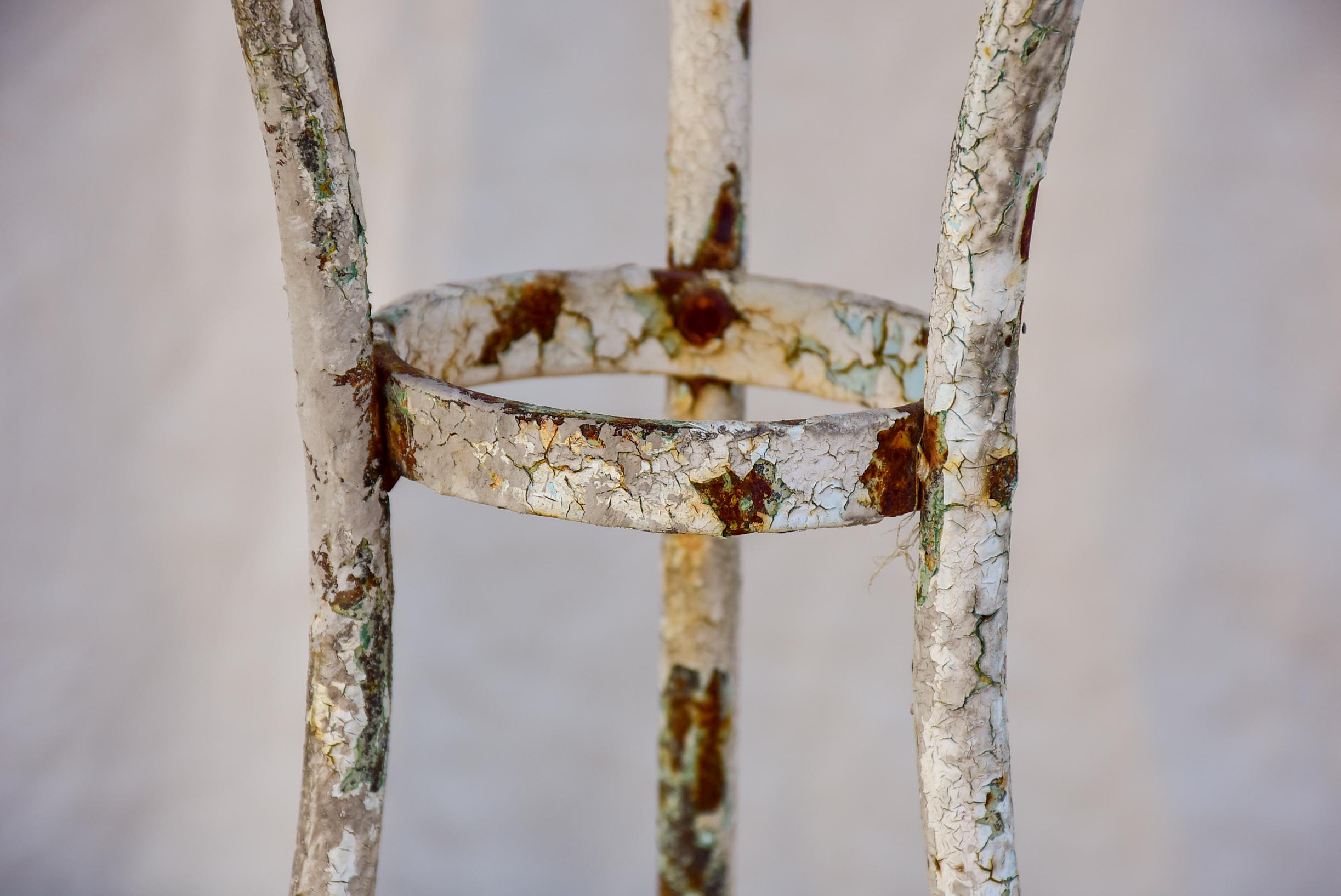 Antique French round garden table - iron