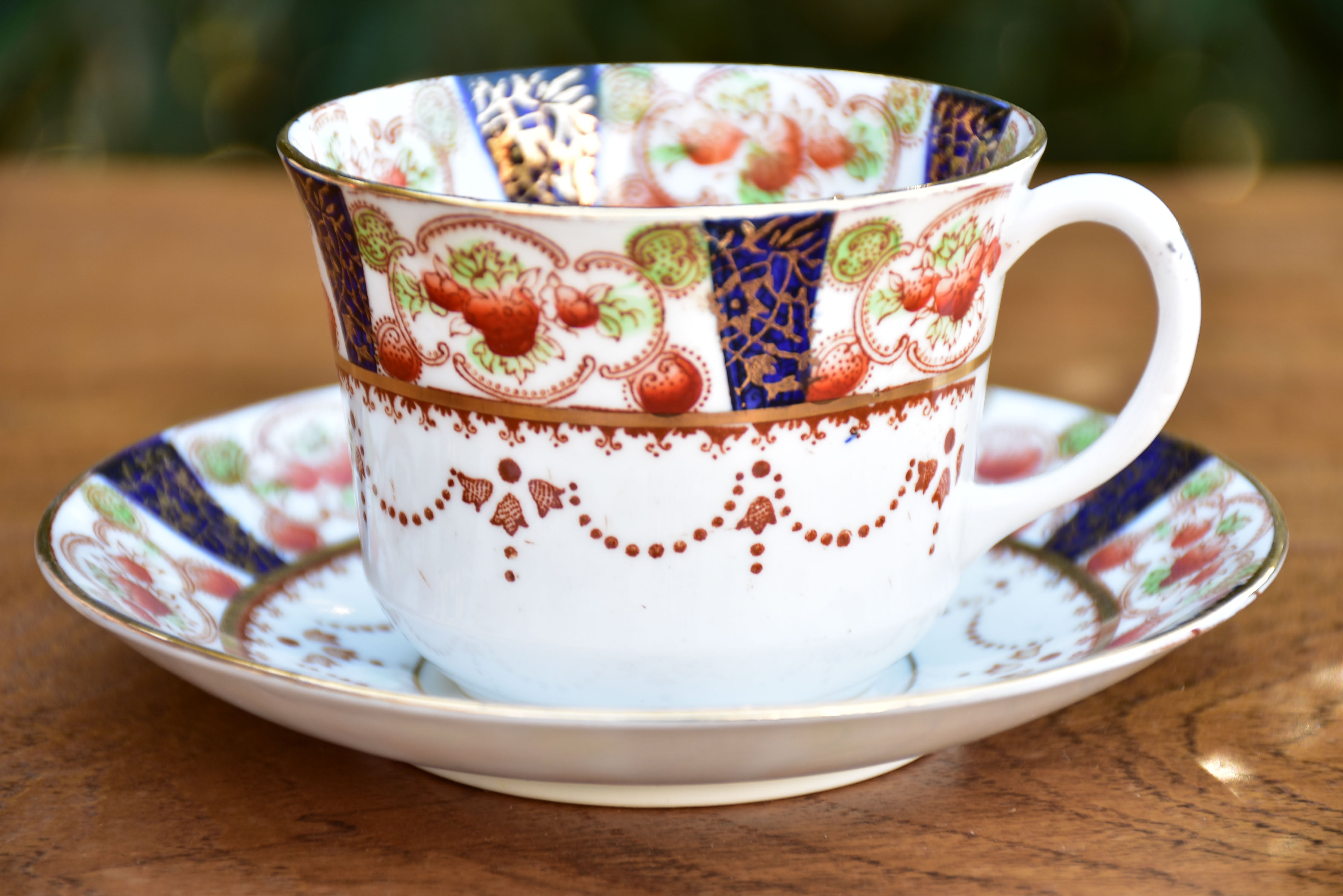Victorian porcelain tea set for twelve