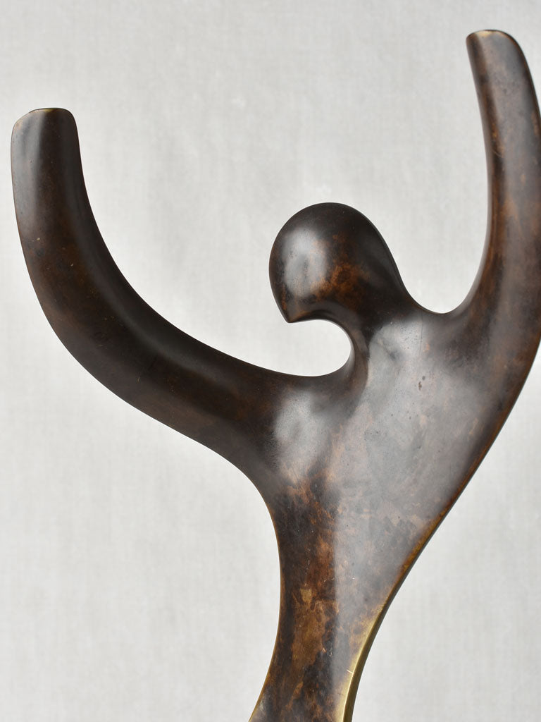 Traditional Interiors Complementing Scarpa Bronze