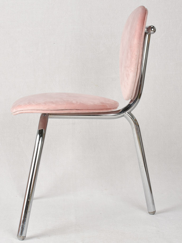 Castelli's distinctive three-footed dining chairs