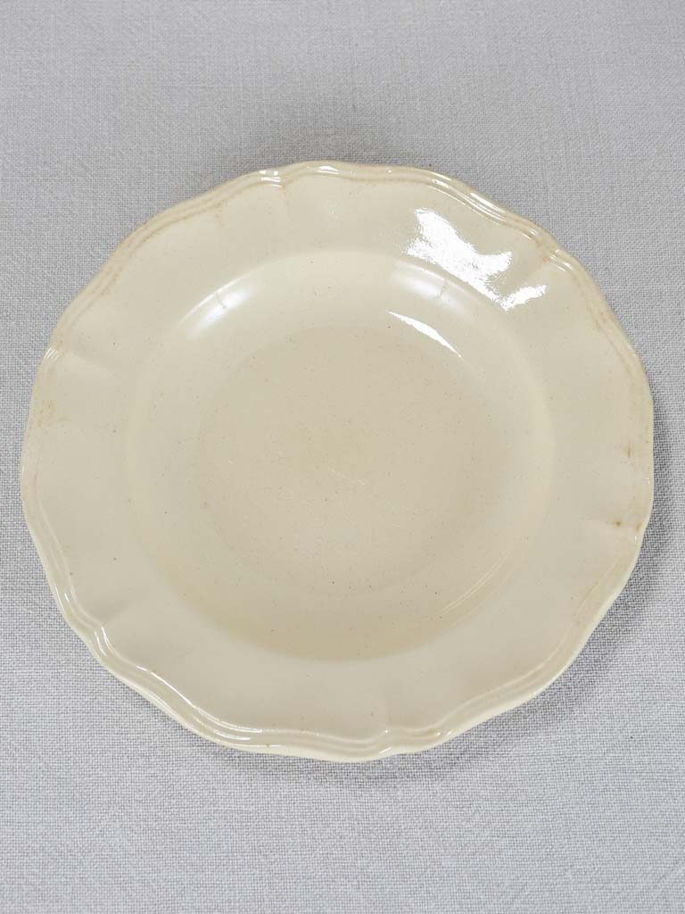 Set of 6 cream-ware plates Sarreguemines 9¾"