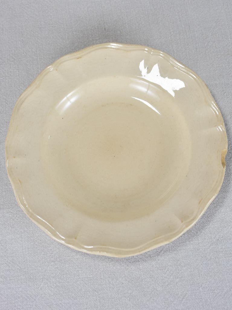 Set of 6 cream-ware plates Sarreguemines 9¾"