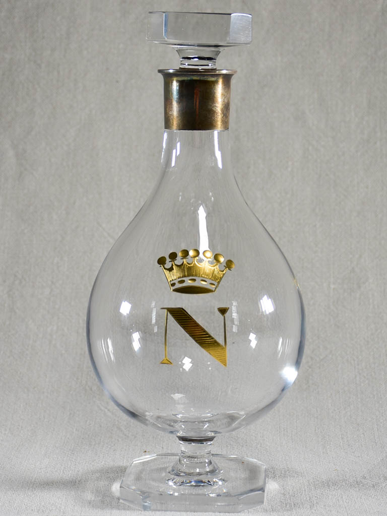 Napoleon III carafe in a glass dome