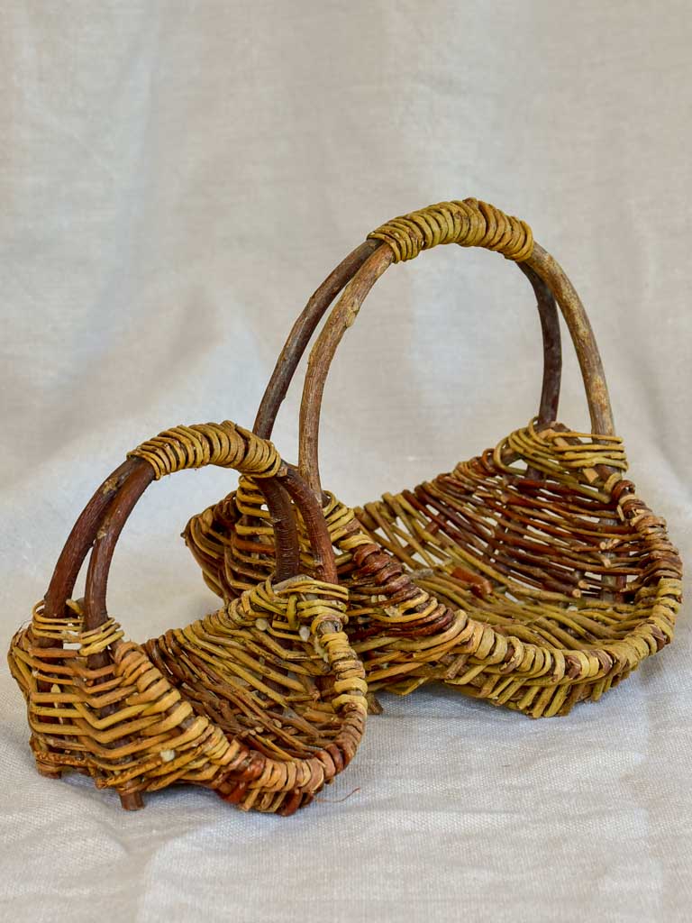 Two petite vintage French woven baskets