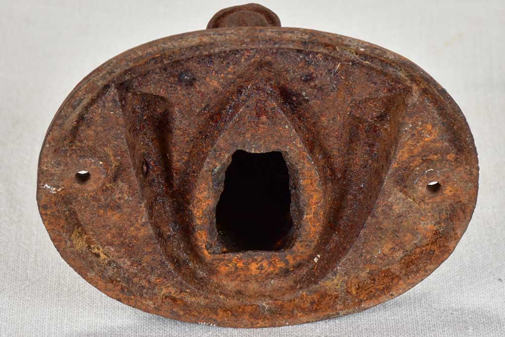 Cast iron bulls head decoration from a butcher's block 7"