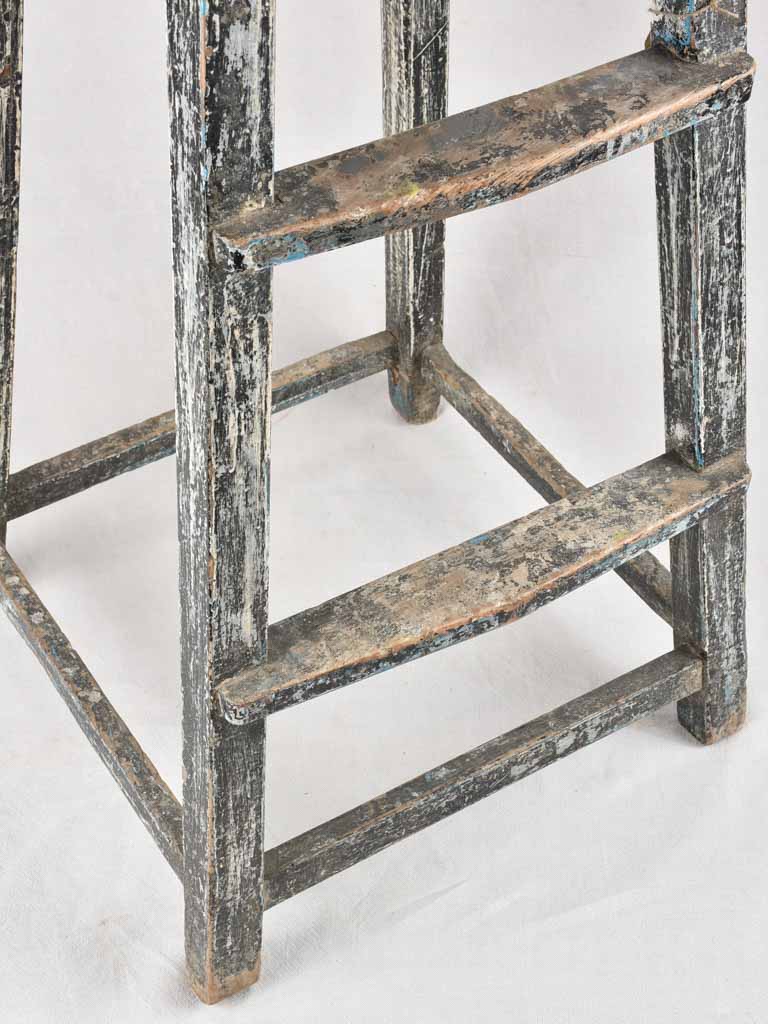 Antique French painter's table 42½"