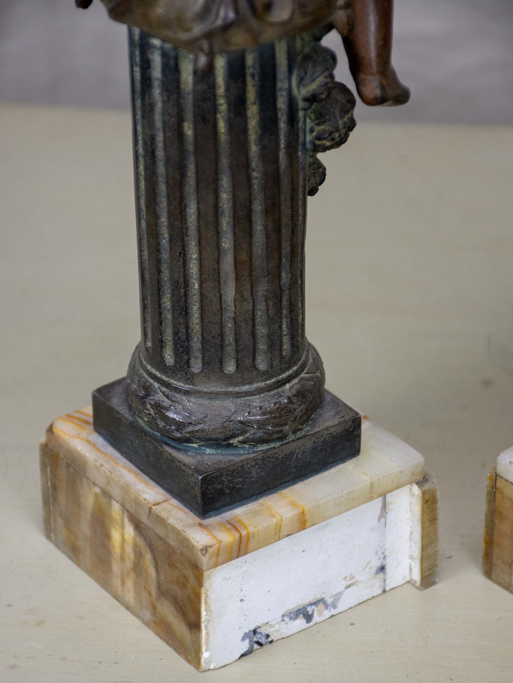 Missing-marble Regule Statues of Musical Angels