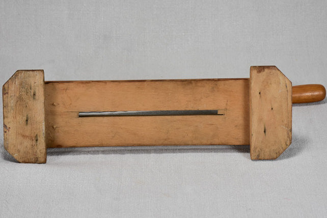 Mid-century French bread slicer