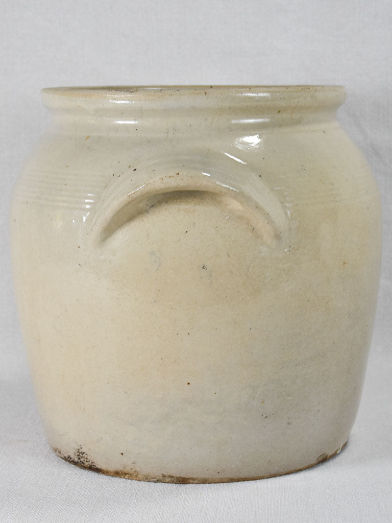 Early-twentieth-century French stoneware pot - size 8
