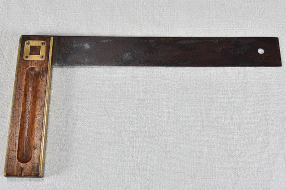Early twentieth-century woodworking square