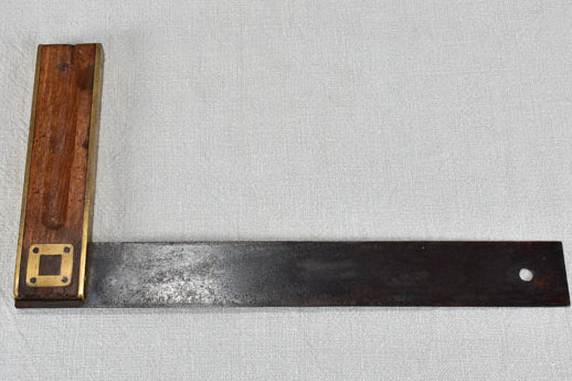 Early twentieth-century woodworking square