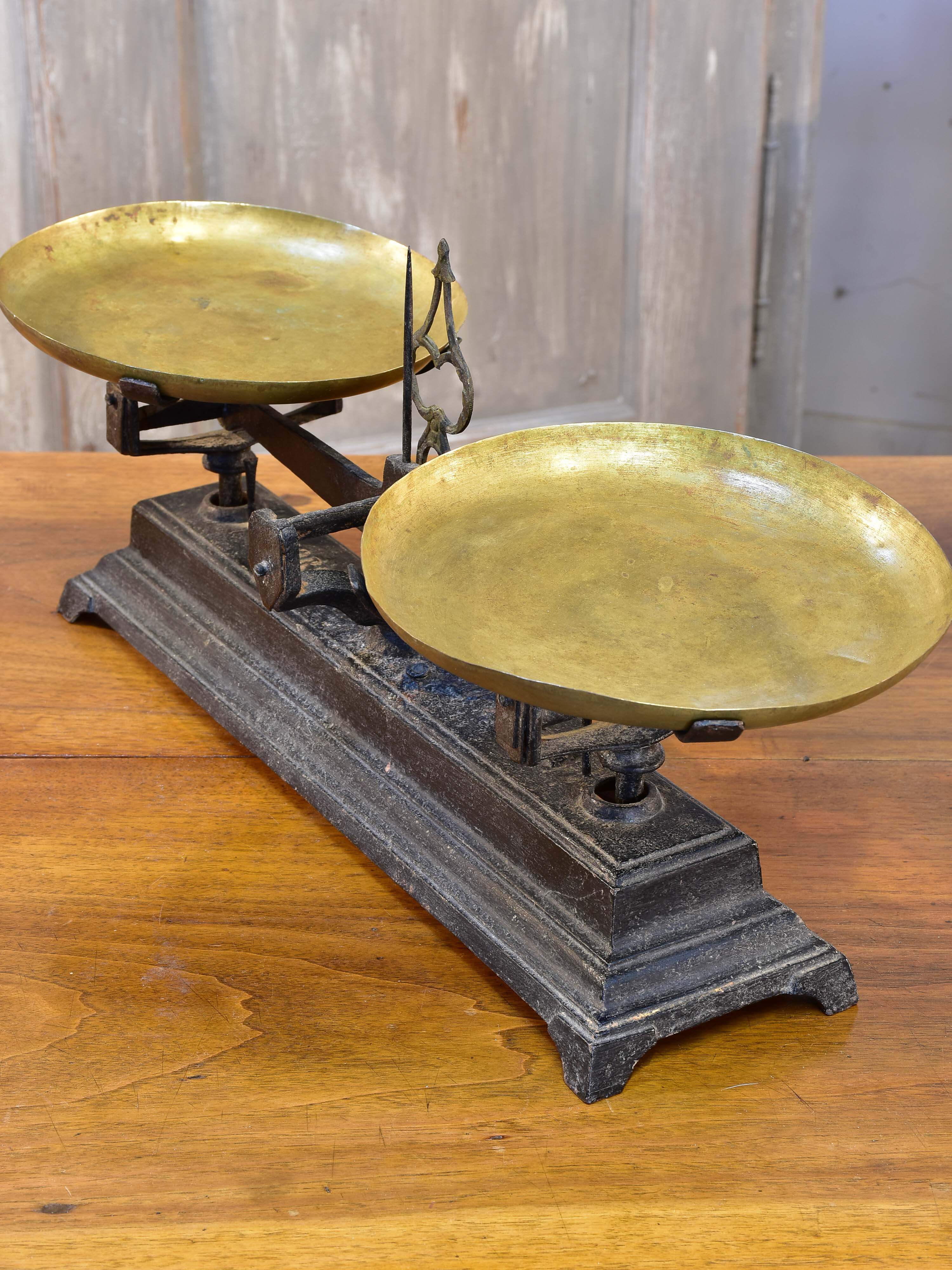 Antique French kitchen scales