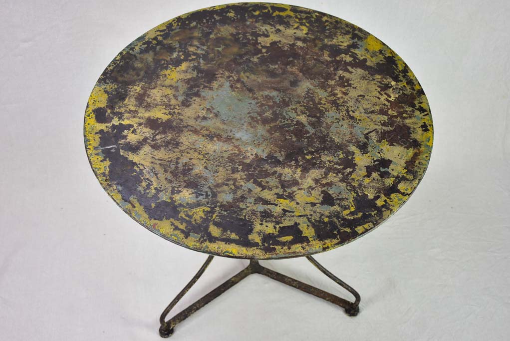 Late 19th century French garden table with original patina 28" diameter
