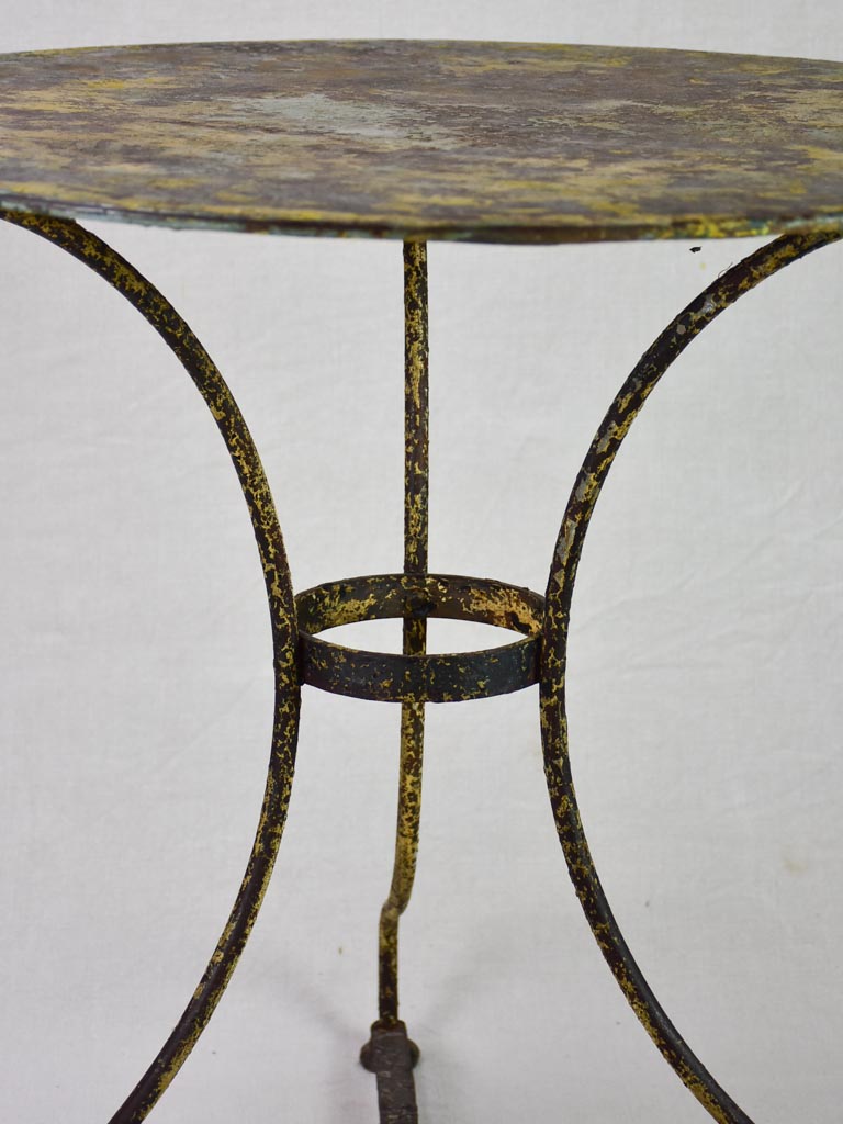 Late 19th century French garden table with original patina 28" diameter