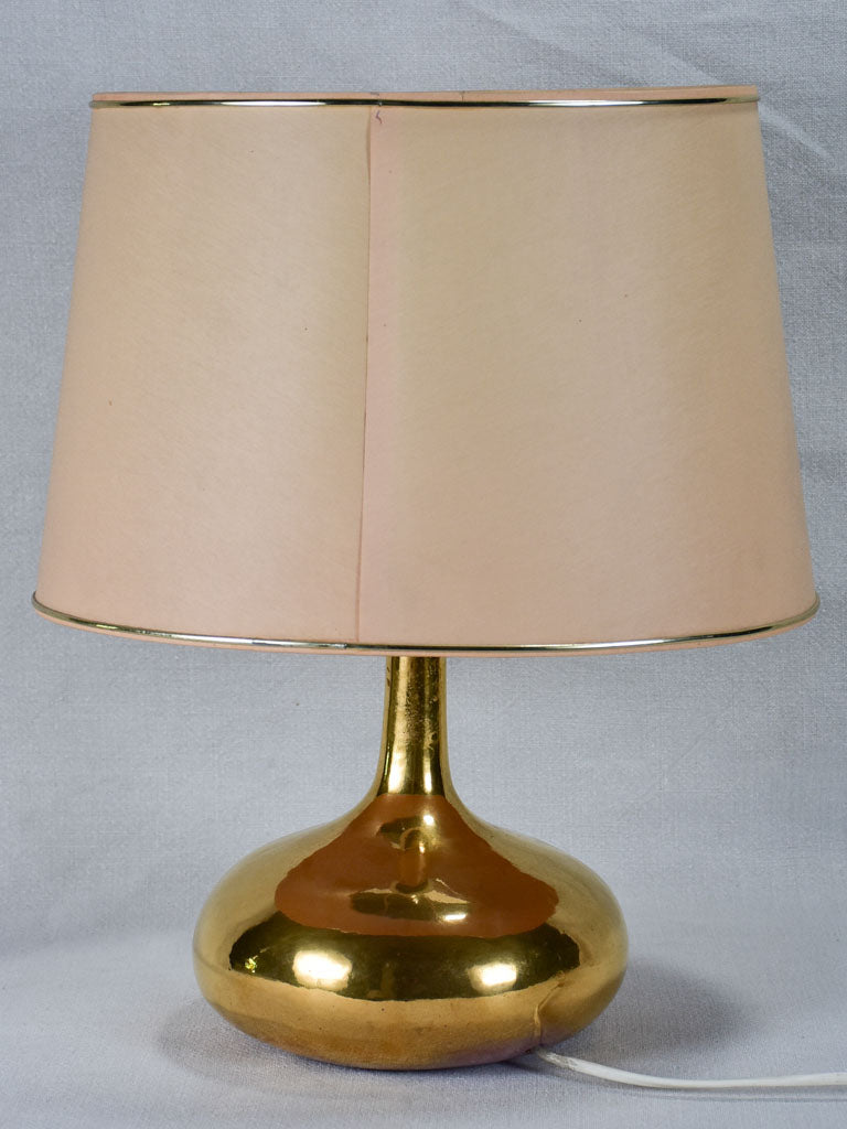 Vintage lamp with gold glass base - 19"