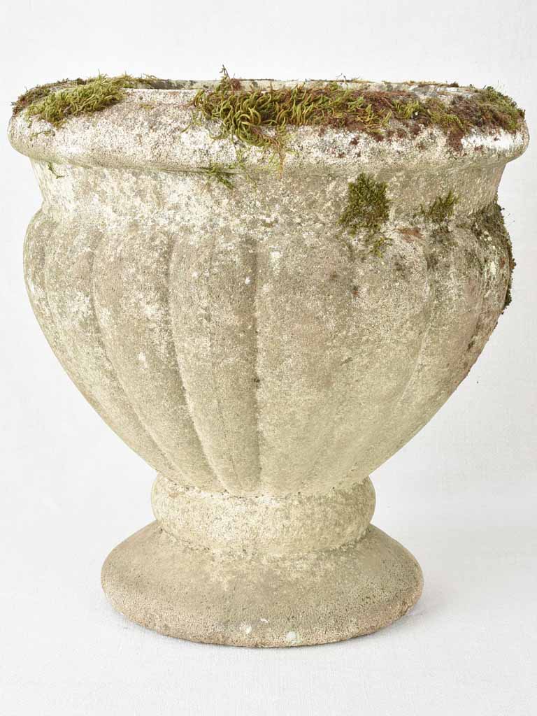 Pair of large cement planters 15¼" x 16¼"
