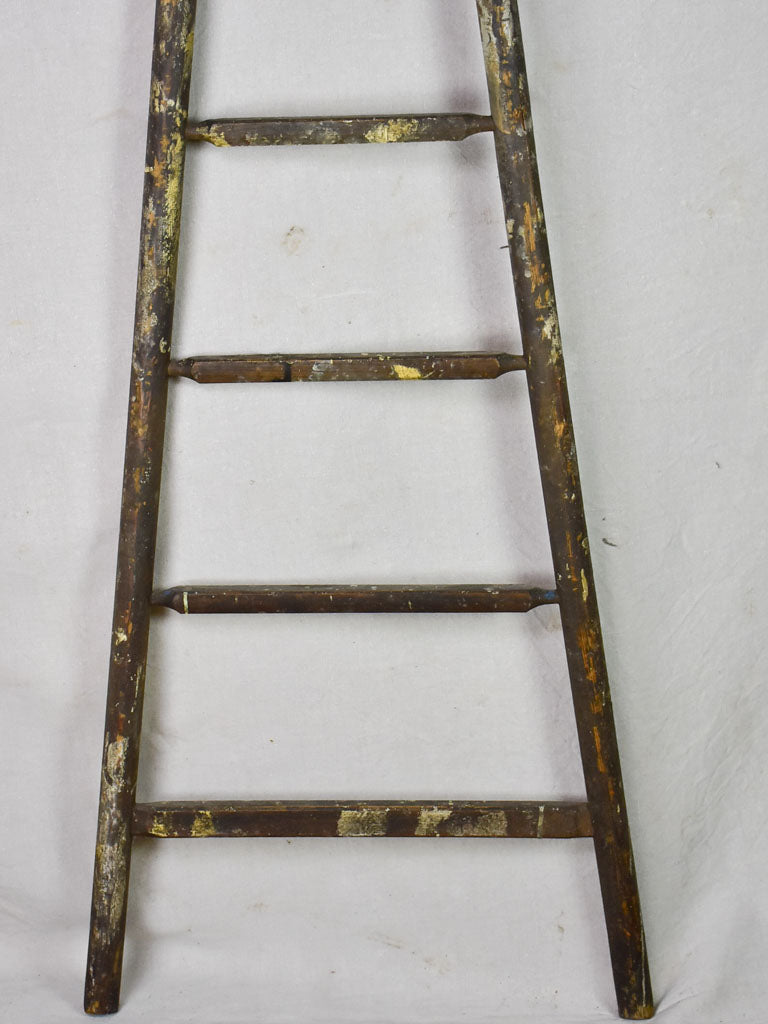 19th century French harvest ladder with broad base and narrow top 92¼"