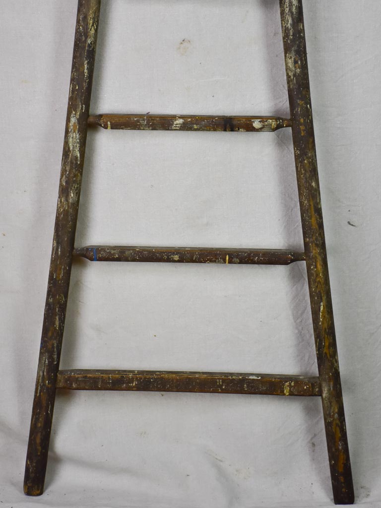 19th century French harvest ladder with broad base and narrow top 92¼"