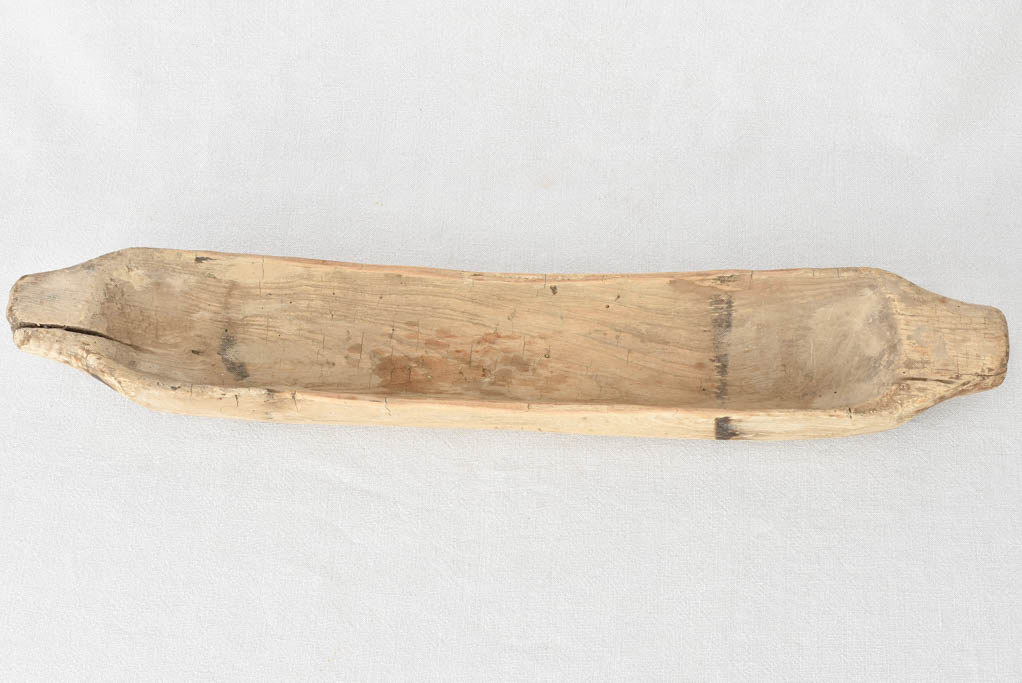 Primitive long wooden bowl 28¼"