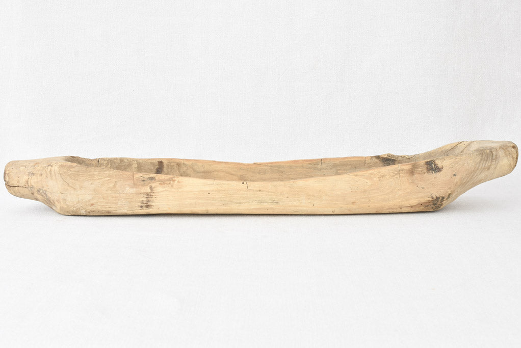 Primitive long wooden bowl 28¼"