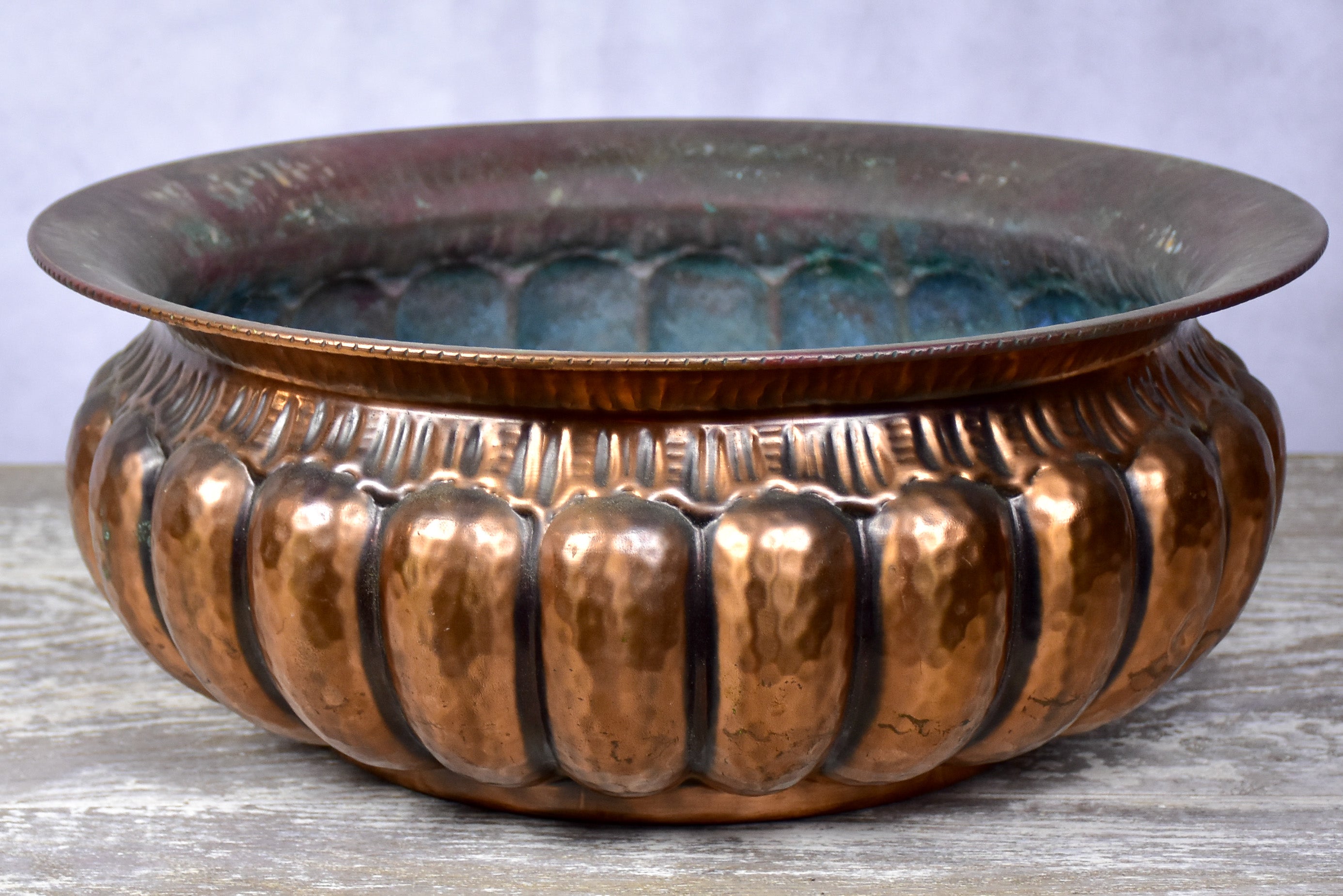 Vintage hammered copper bowl / plant stand